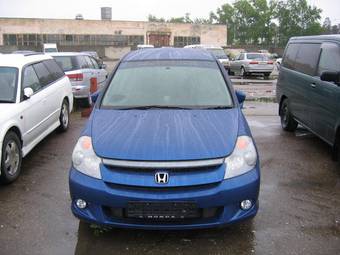 2004 Honda Stream Pictures