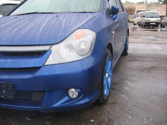 2004 Honda Stream Pictures