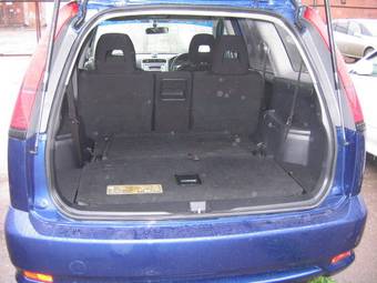 2004 Honda Stream Pictures