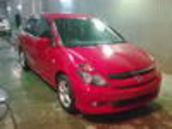 2004 Honda Stream Photos