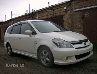 2004 Honda Stream For Sale