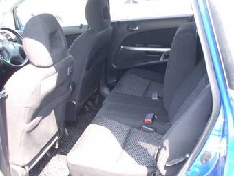 2004 Honda Stream Pictures