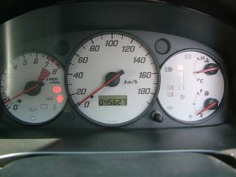 2004 Honda Stream Pics