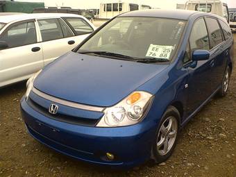 2004 Honda Stream Photos