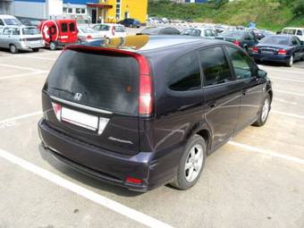 2004 Honda Stream Pictures