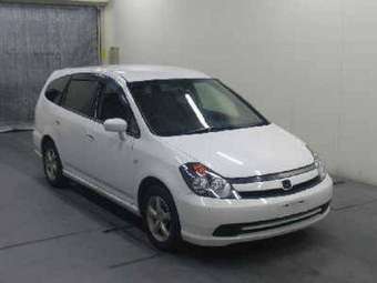 2005 Honda Stream Pictures