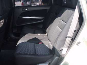 2005 Honda Stream Photos