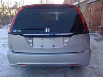 2005 Honda Stream Pictures