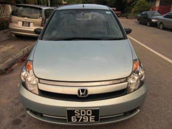 2005 Honda Stream Pictures