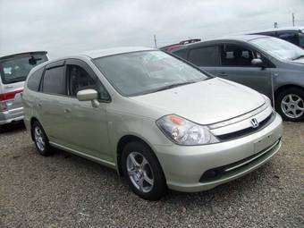 2005 Honda Stream Photos
