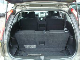 2006 Honda Stream Pics