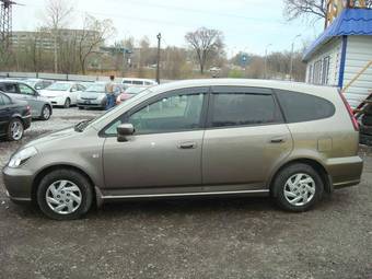 2006 Honda Stream Photos