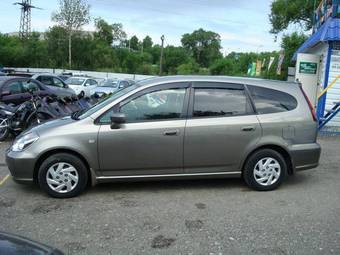 2006 Honda Stream Pictures