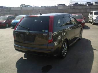 2006 Honda Stream Pictures