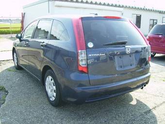 2007 Honda Stream Photos