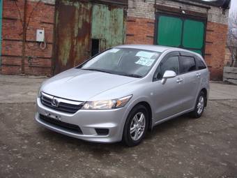 2008 Honda Stream Photos