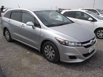 2010 Honda Stream Pictures