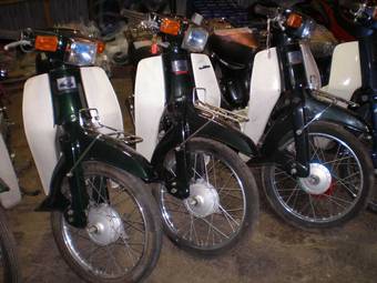 2004 Honda SUPER CUB 50 CUSTOM Photos