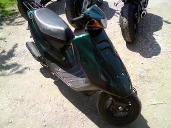 1999 Honda TACT Photos