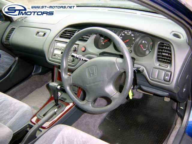 1998 Honda Torneo Pictures