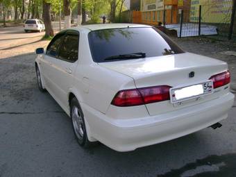 1999 Honda Torneo Pictures