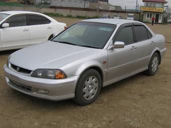 1999 Honda Torneo Images