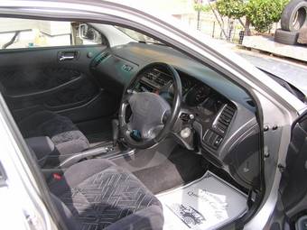 2000 Honda Torneo Photos