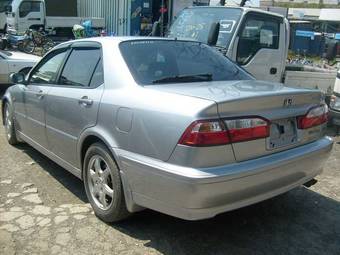 2000 Honda Torneo Photos