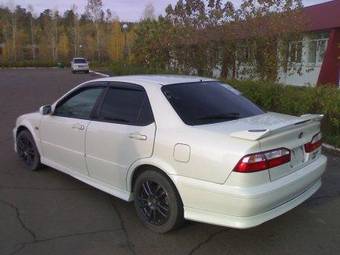 2000 Honda Torneo Photos