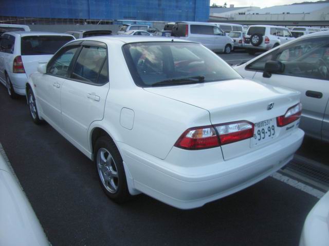 2002 Honda Torneo Photos