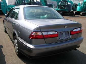 2002 Honda Torneo Pictures