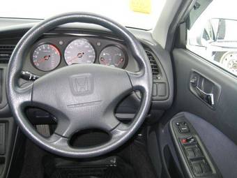 2002 Honda Torneo Pictures