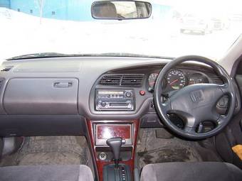 2002 Honda Torneo Photos