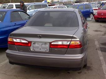 2002 Honda Torneo Photos
