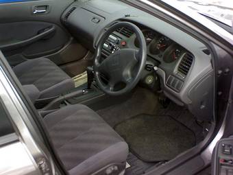 2002 Honda Torneo Photos
