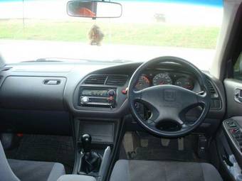 2002 Honda Torneo Photos