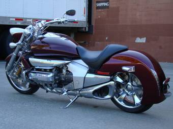 2004 Honda Valkyrie RUNE Wallpapers