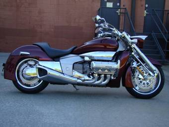 2004 Honda Valkyrie RUNE Images