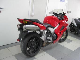 2002 Honda VFR Photos