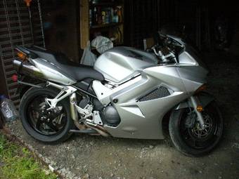 2003 Honda VFR Pictures