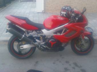 2001 Honda VTR Photos