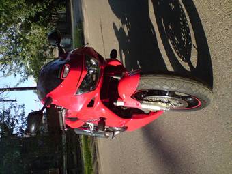 2001 Honda VTR Pictures