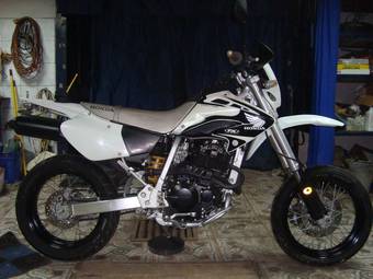 2005 Honda XR Photos