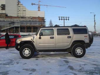 2004 Hummer H2 Photos