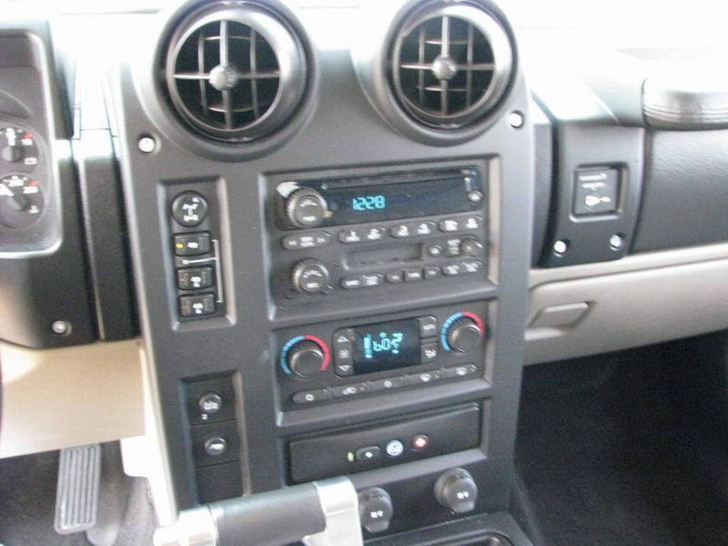 2005 Hummer H2