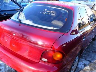 1996 Hyundai Accent Pictures