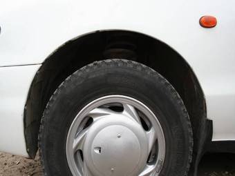 1997 Hyundai Accent Pictures