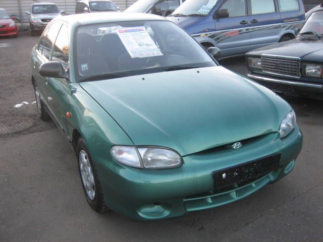 1998 Hyundai Accent