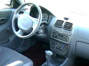 2001 Accent