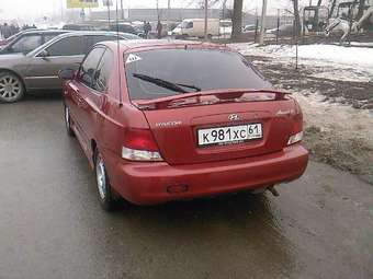 2001 Hyundai Accent Wallpapers